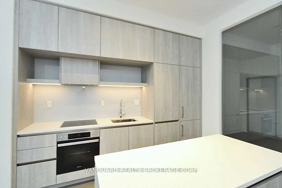 6 Jackes Avenue, #214