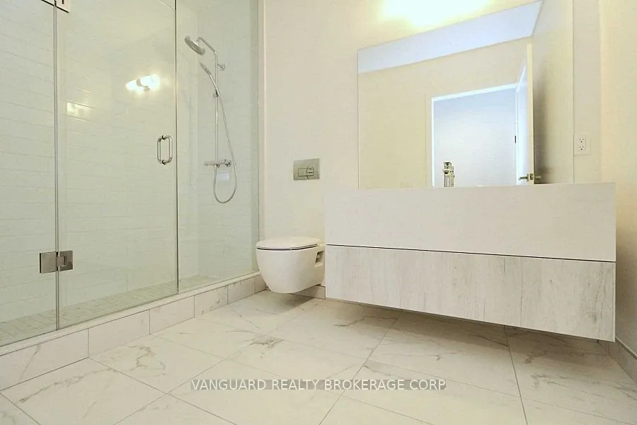 6 Jackes Avenue, #214