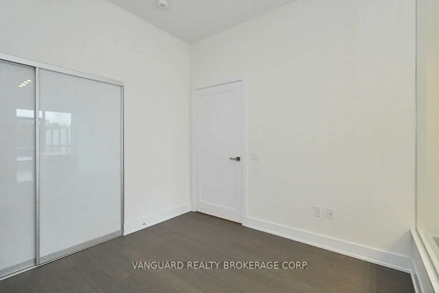 6 Jackes Avenue, #214