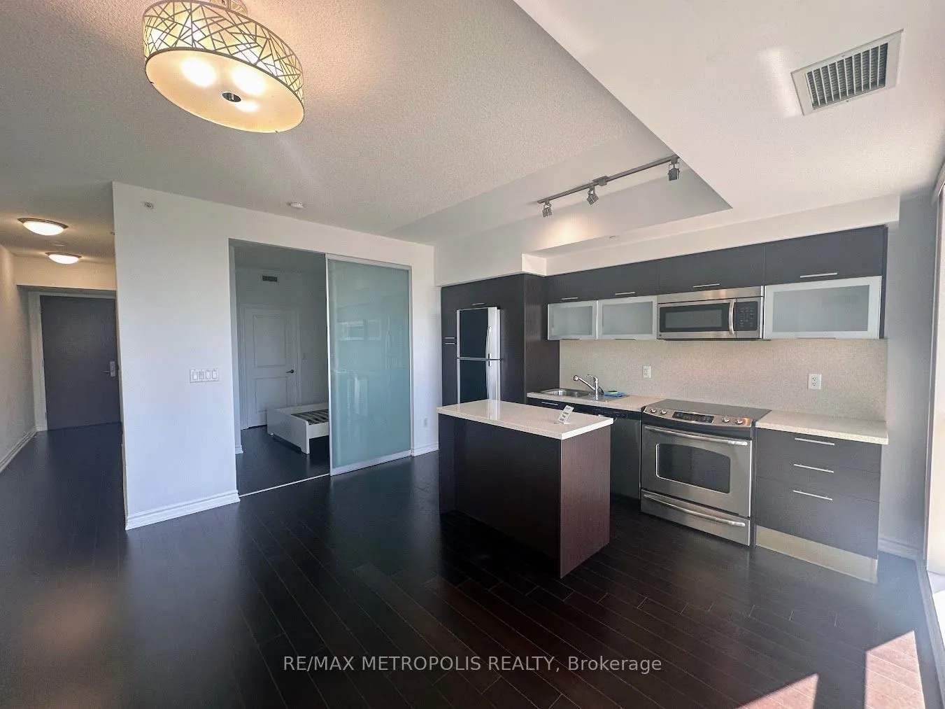386 Yonge Street, #3911