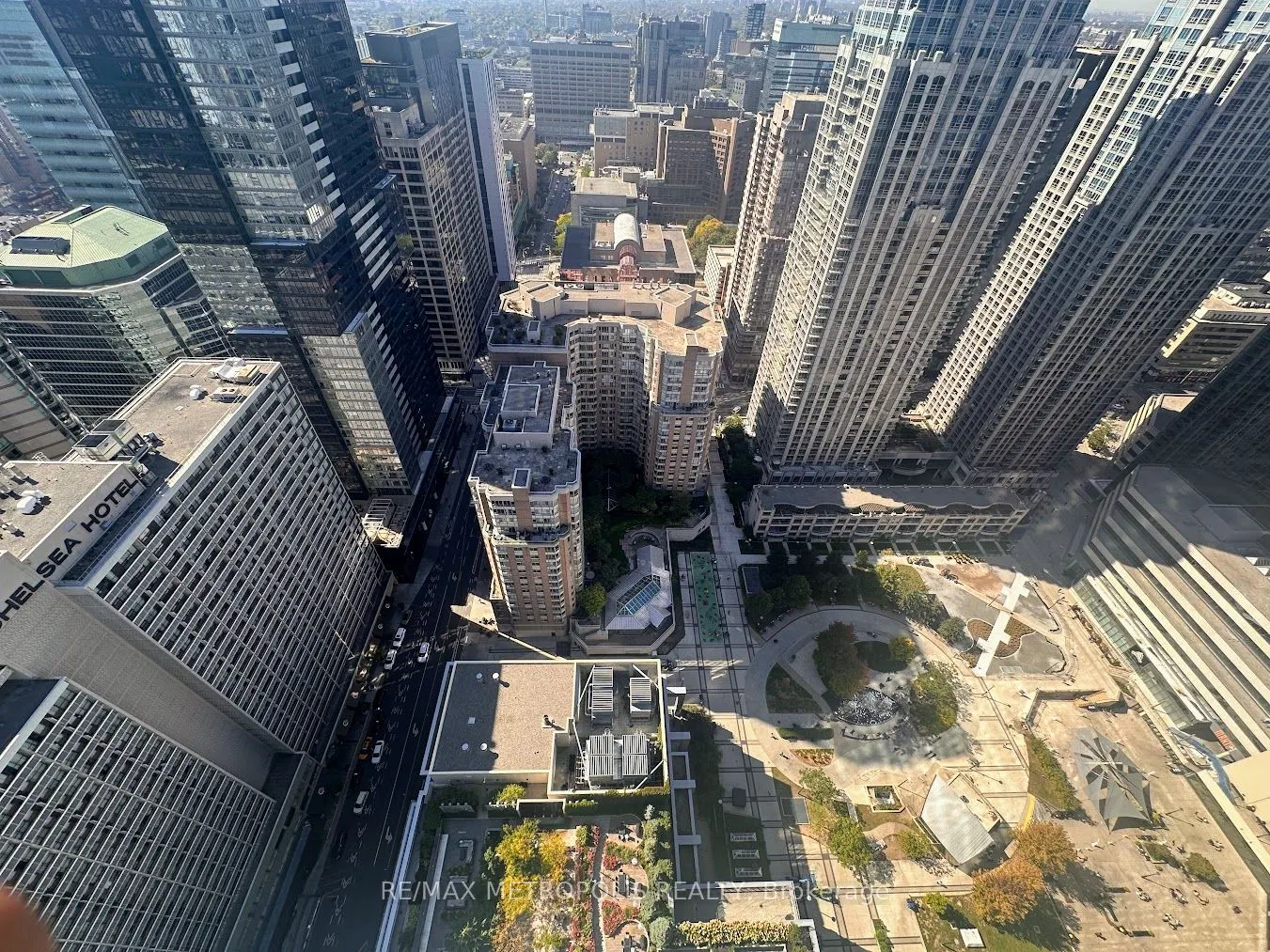 386 Yonge Street, #3911