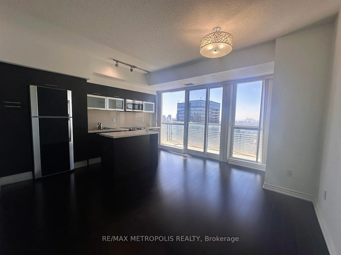 386 Yonge Street, #3911