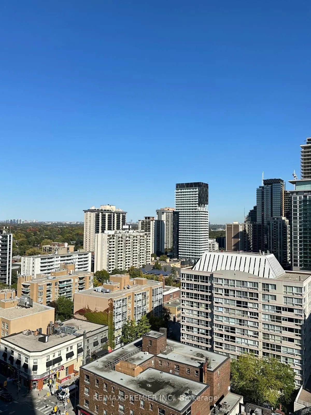 33 Helendale Avenue, #1403