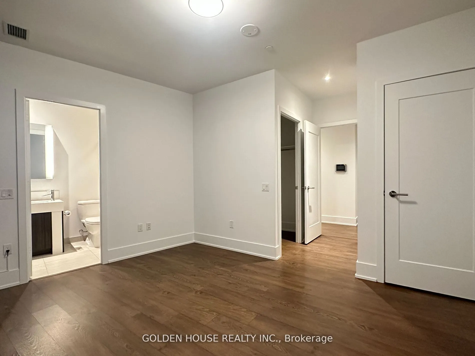 10 York Street, #5610