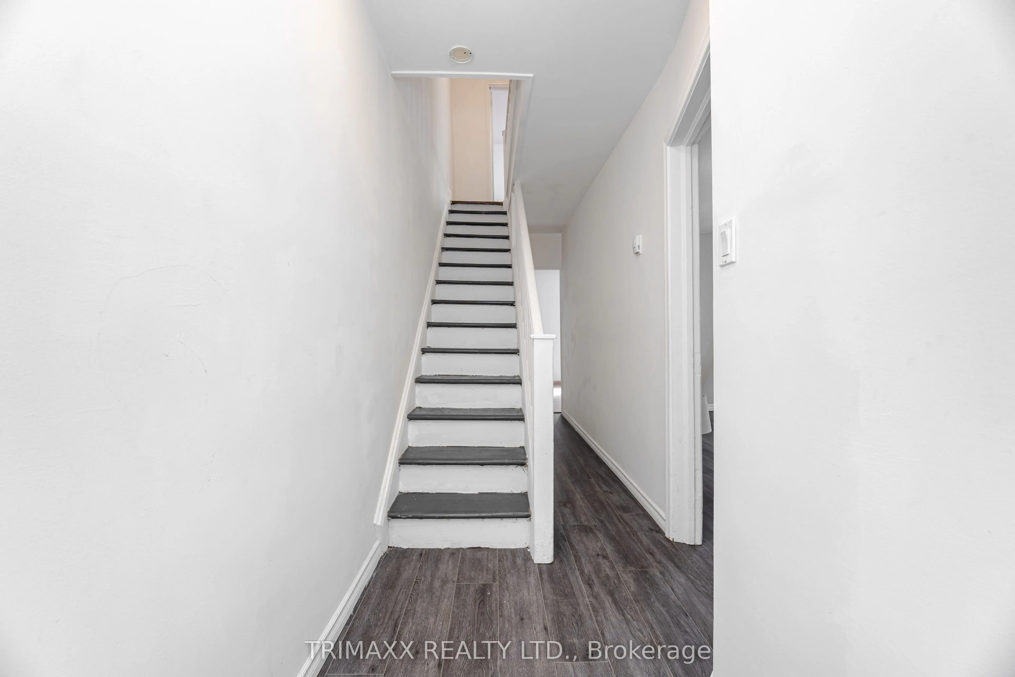 327 Atlas Avenue