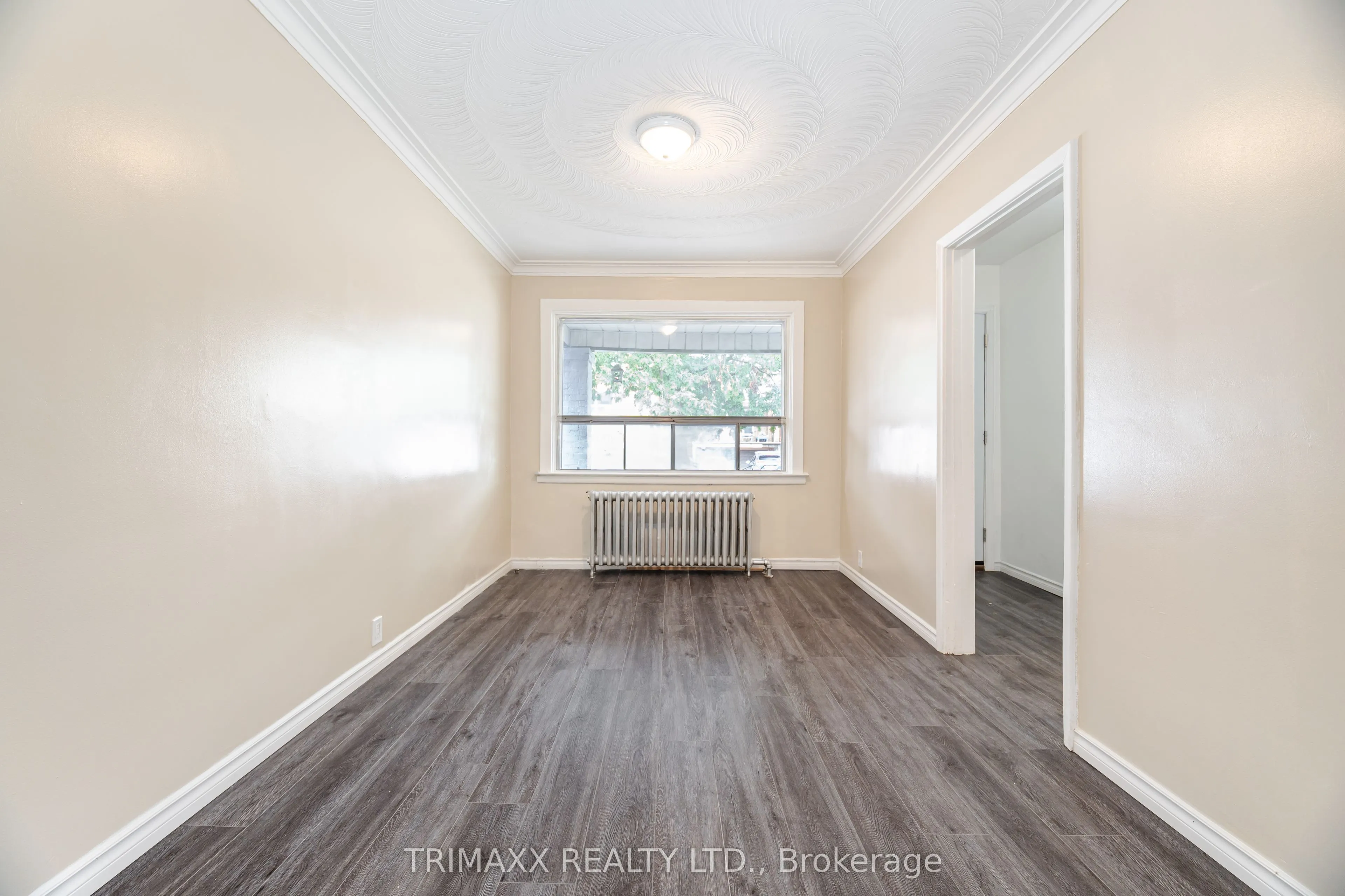 327 Atlas Avenue