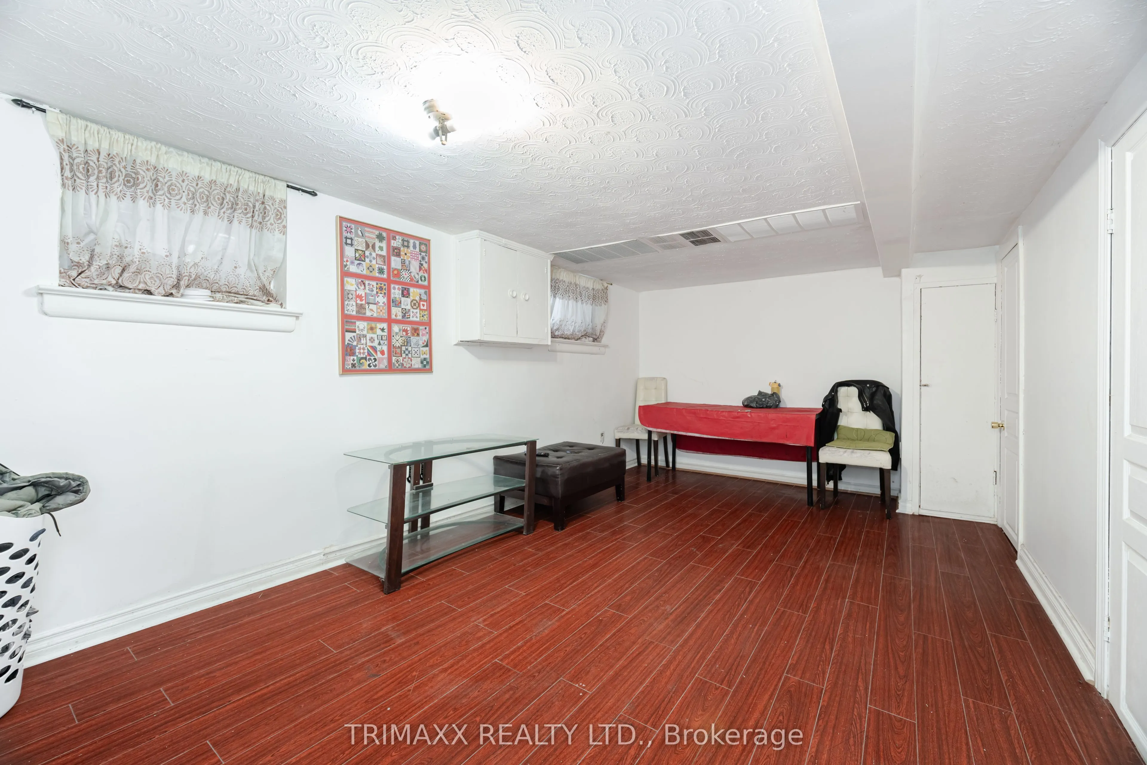 327 Atlas Avenue