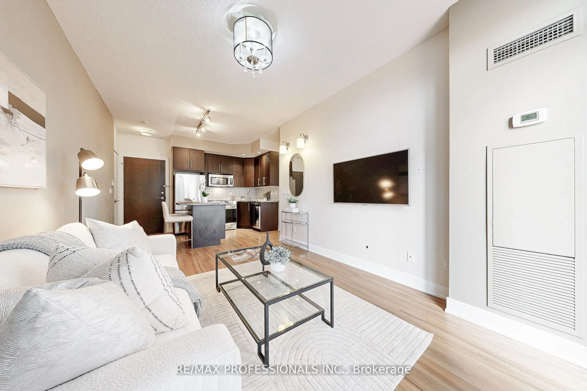 28 Linden Street, #1601