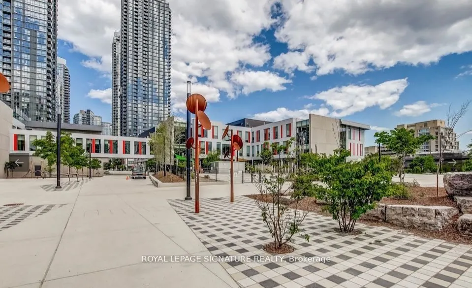 75 Queens Wharf, #3706
