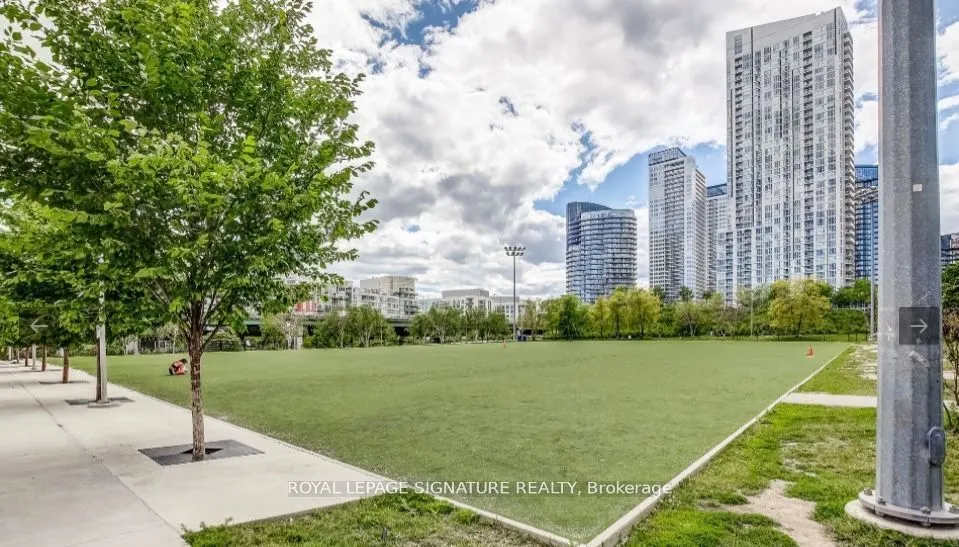 75 Queens Wharf, #3706