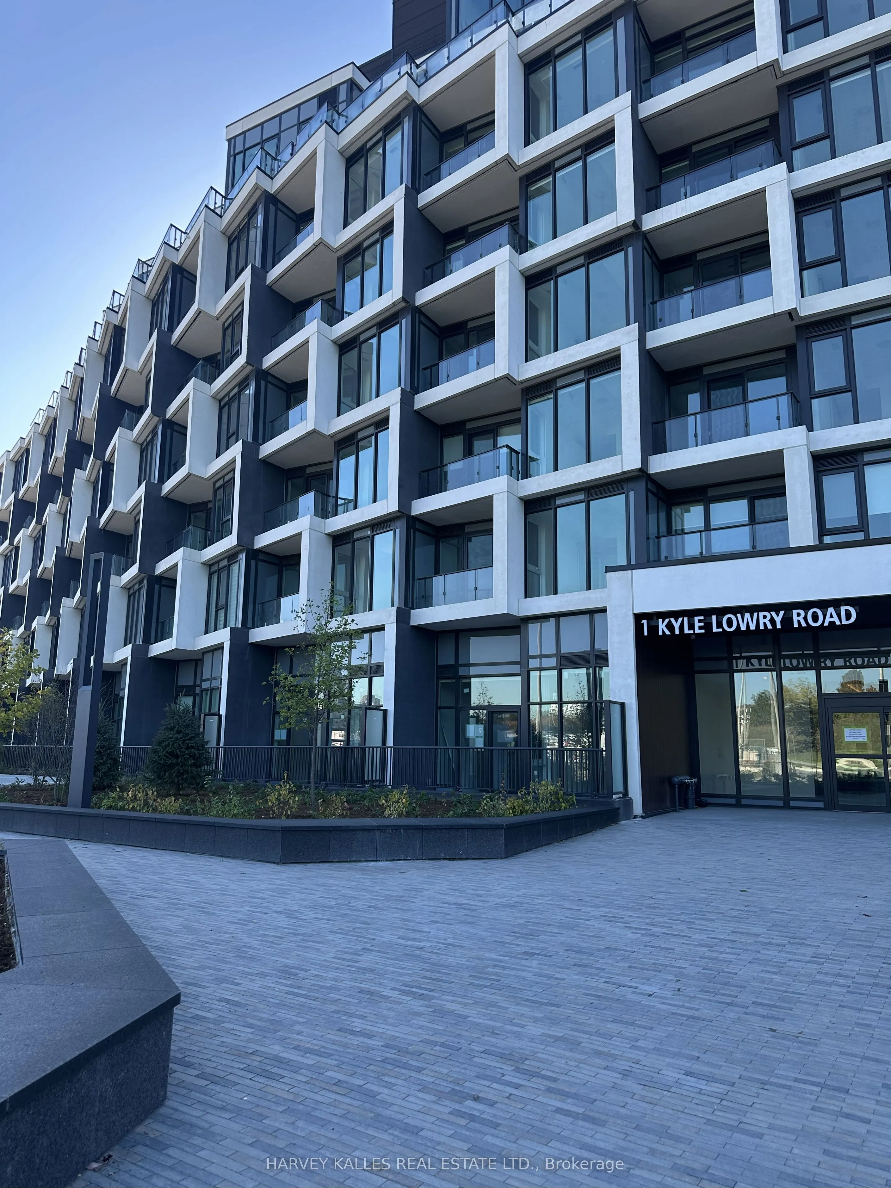 1 Kyle Lowry Road, #207