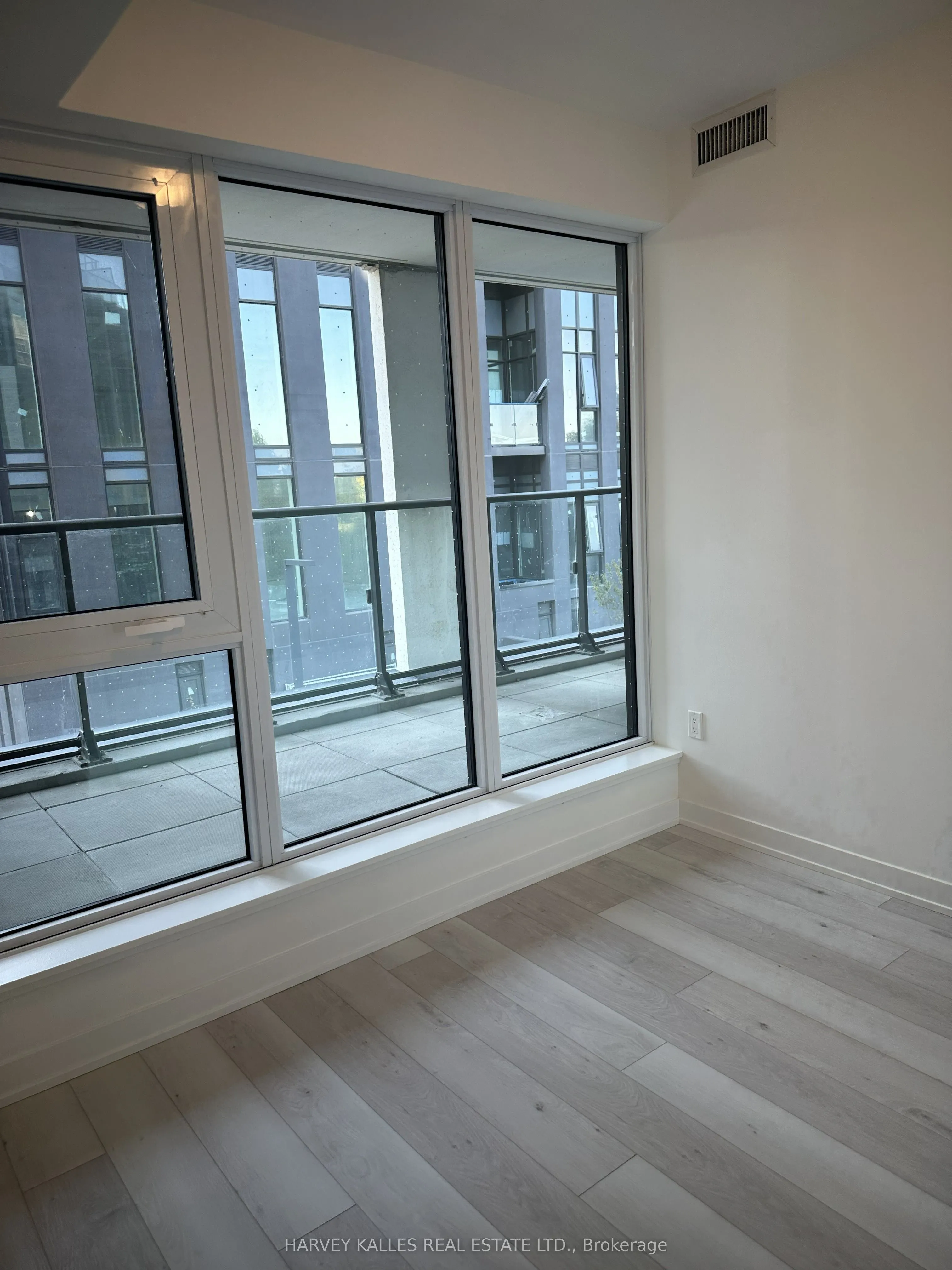1 Kyle Lowry Road, #207