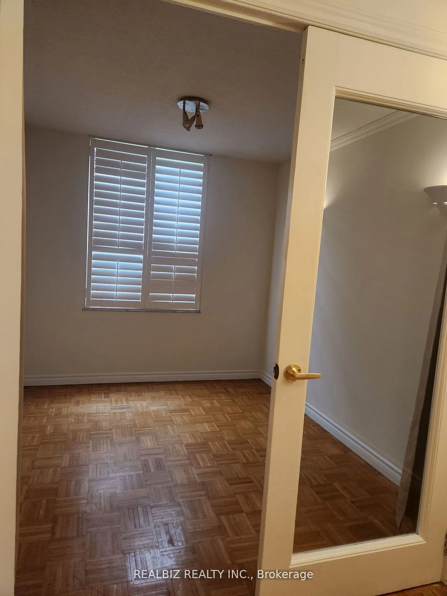 5 Shady Golfway, #110