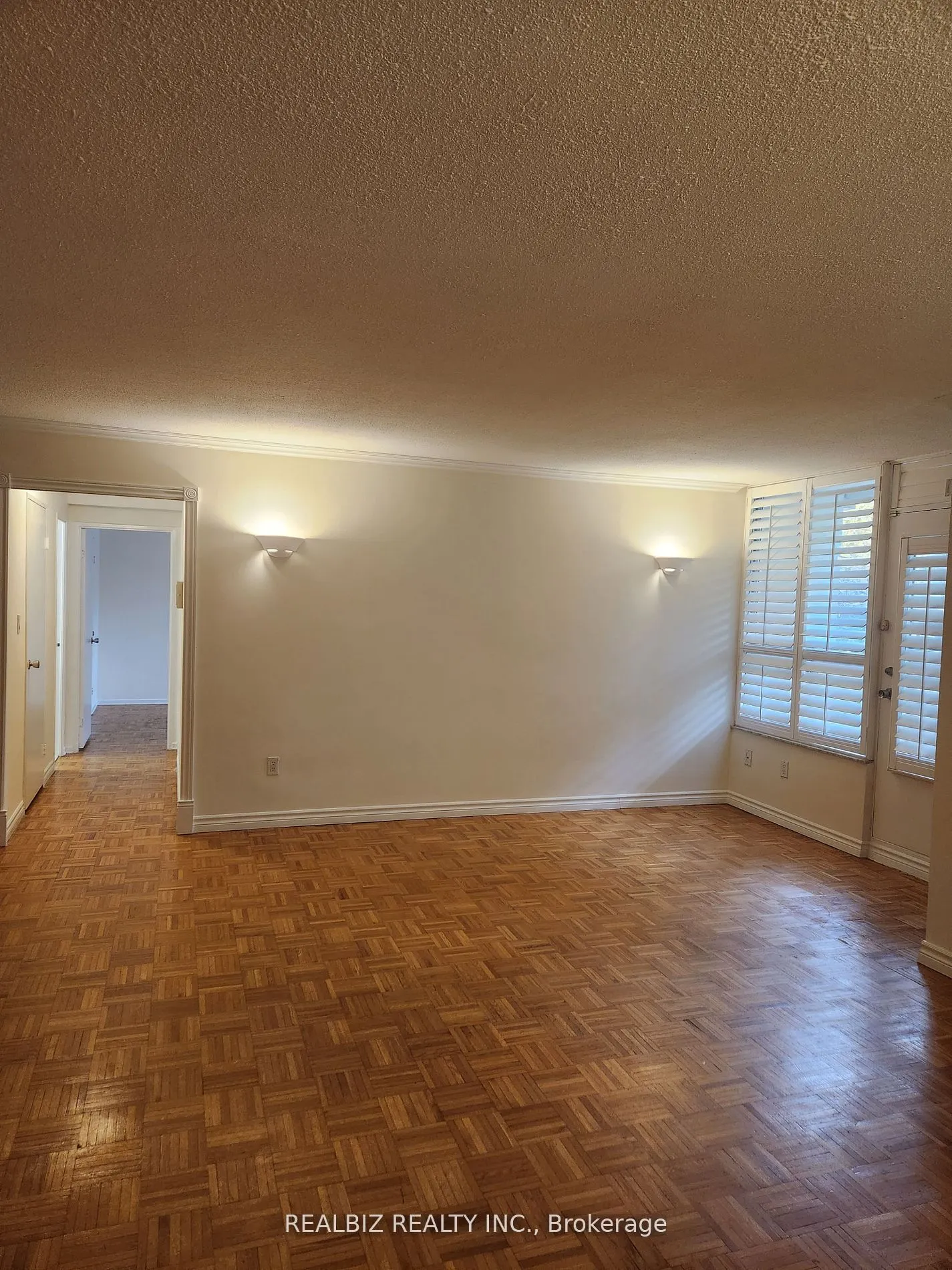5 Shady Golfway, #110
