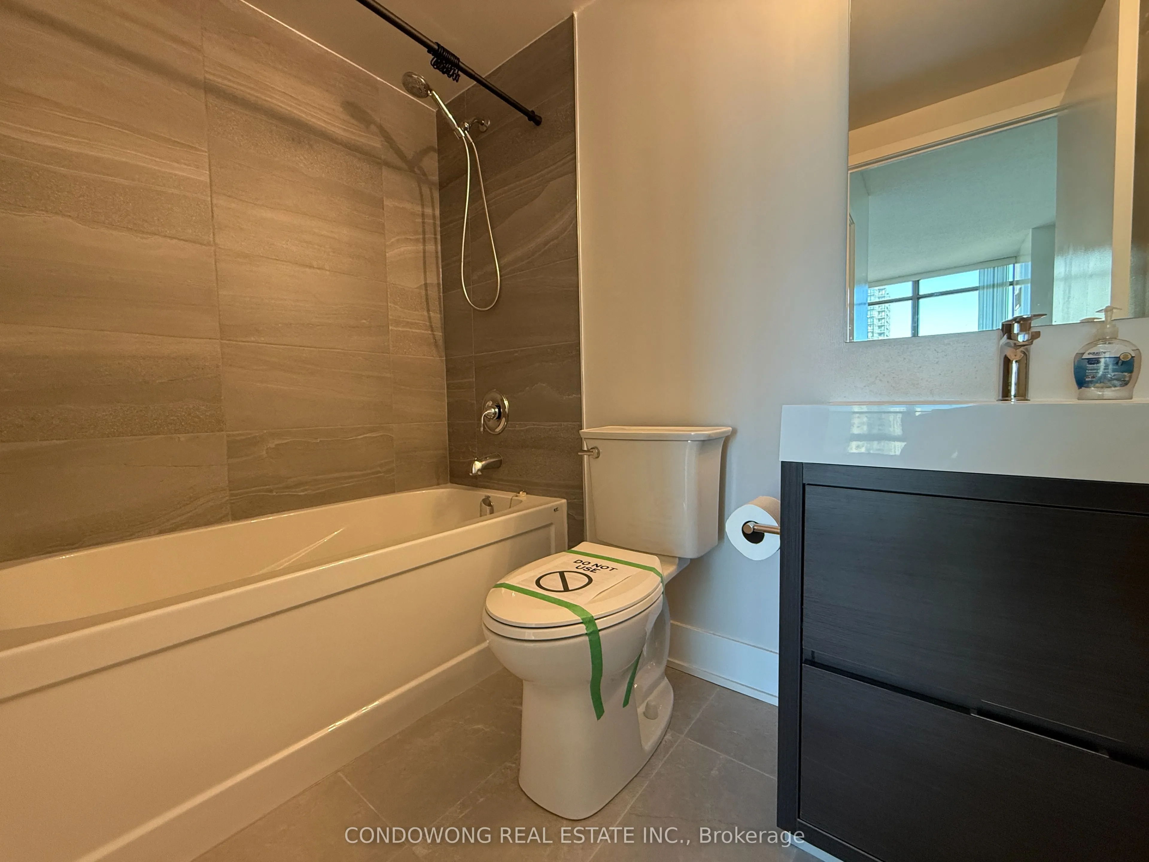 5 Mariner Terrace, #3705