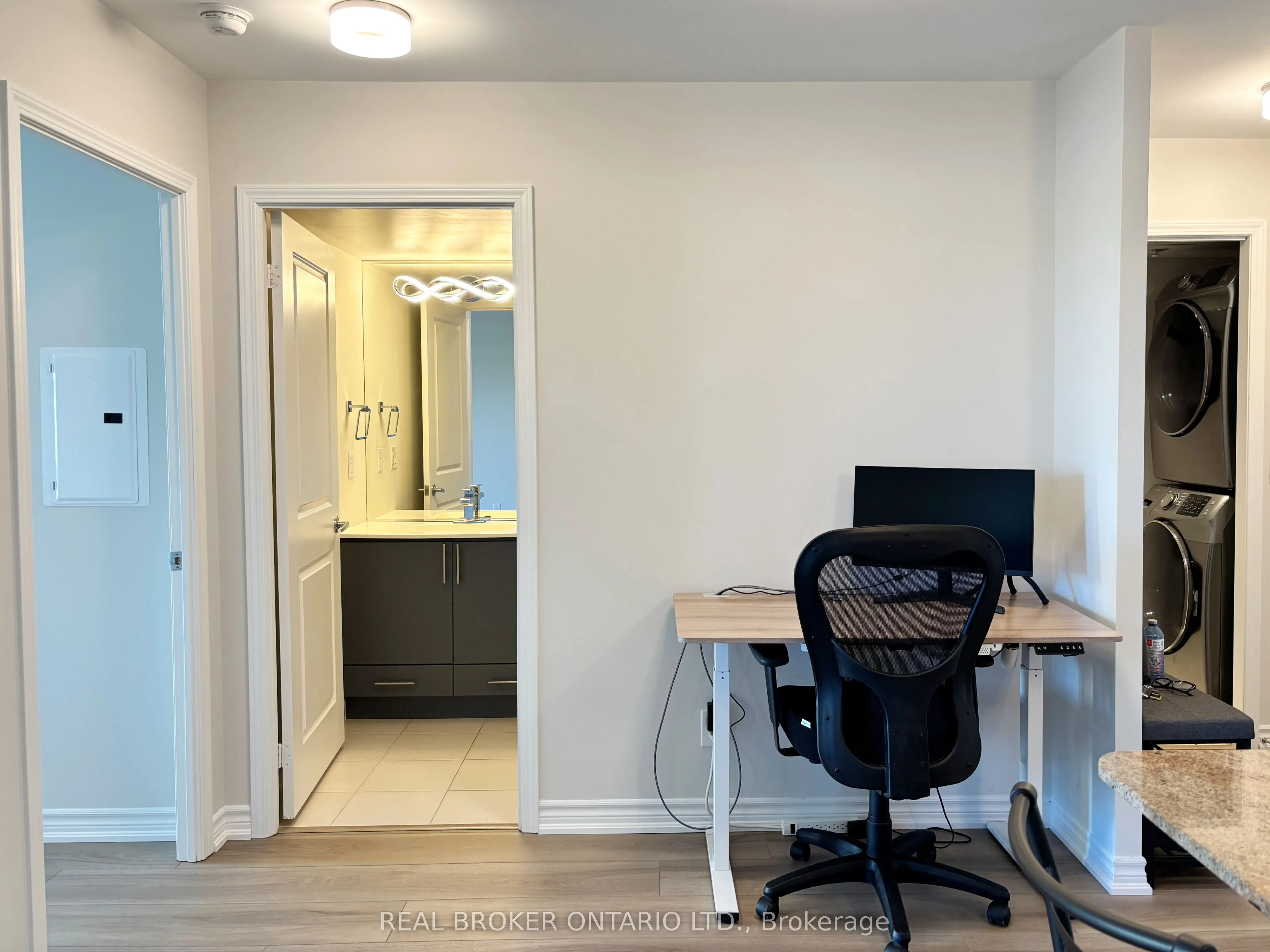 27 Rean Drive, #613