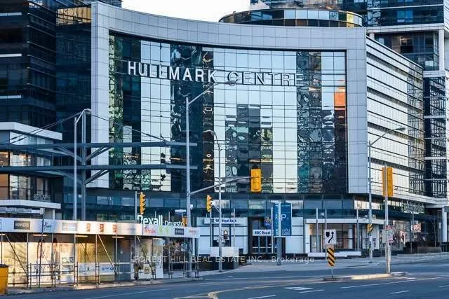 273 Sheppard Avenue W