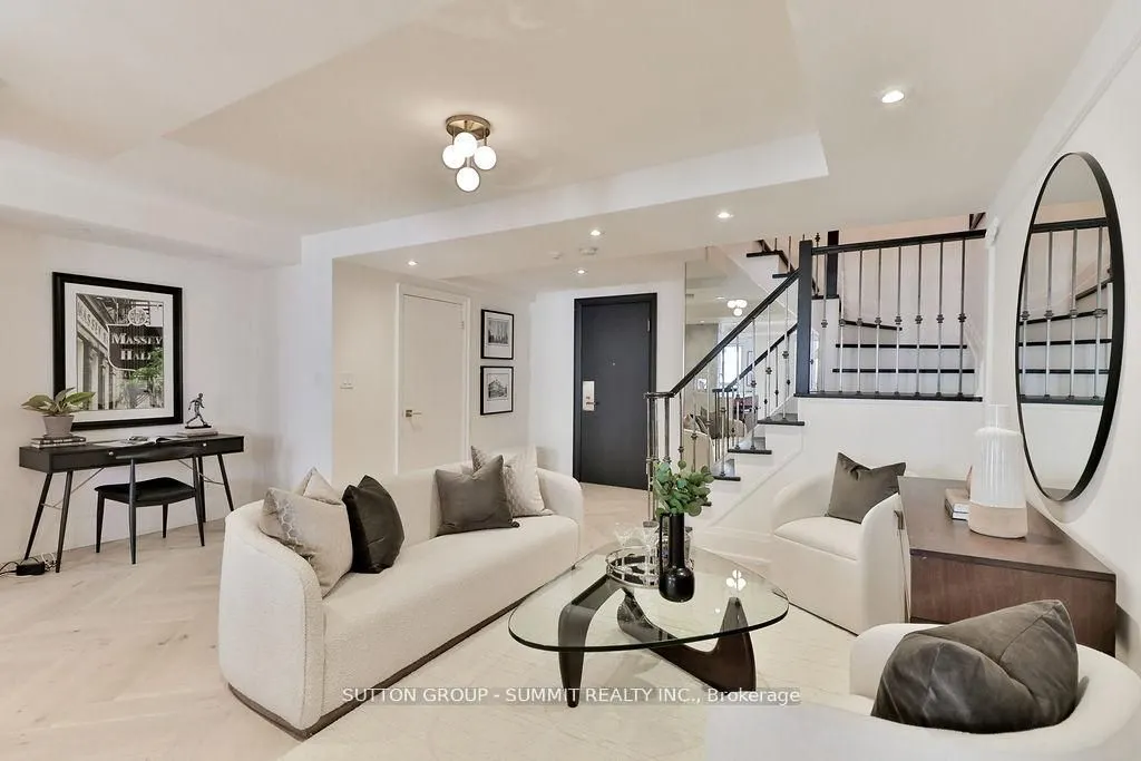 102 Bloor Street W, #Ph07