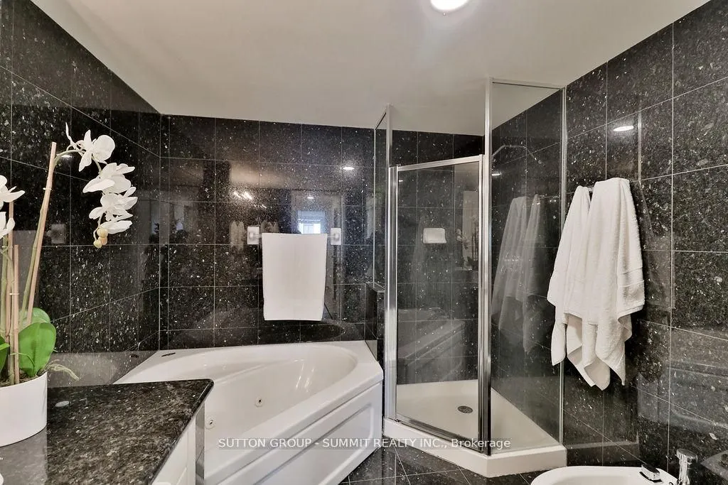102 Bloor Street W, #Ph07