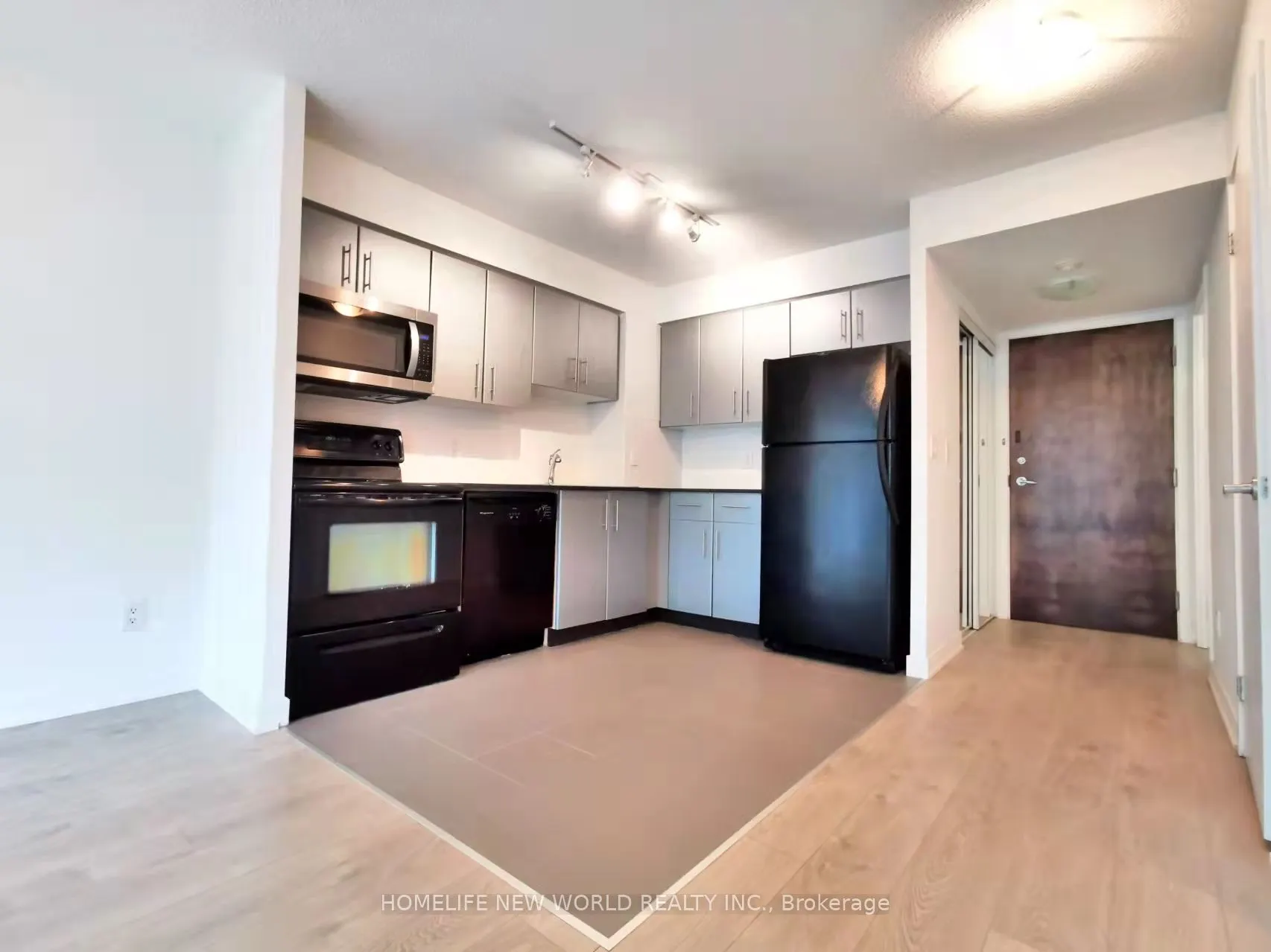 12 Yonge Street, #1709