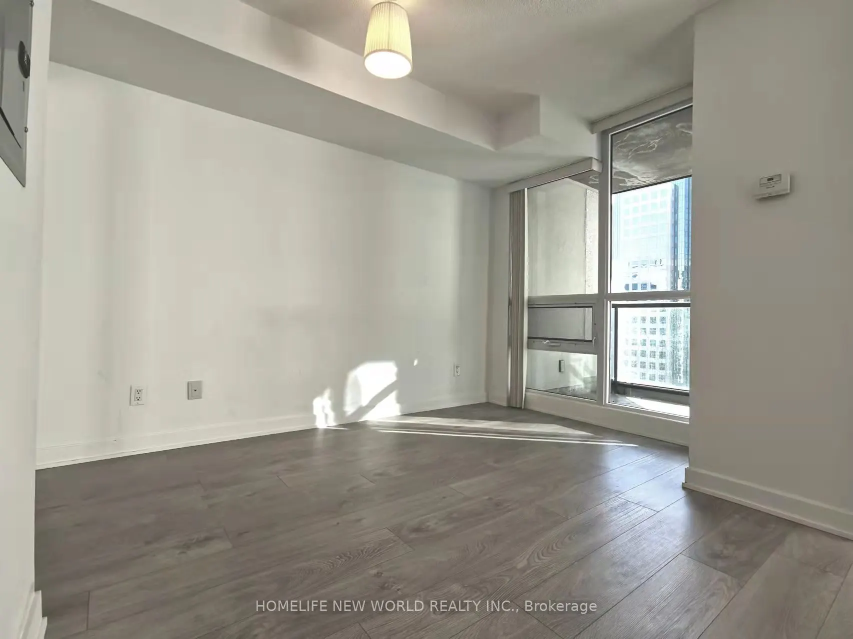 12 Yonge Street, #1709