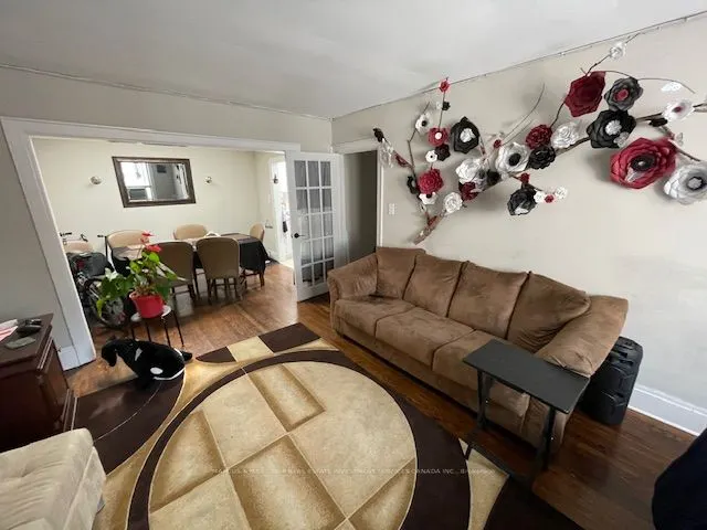 1064 Eglinton Avenue W