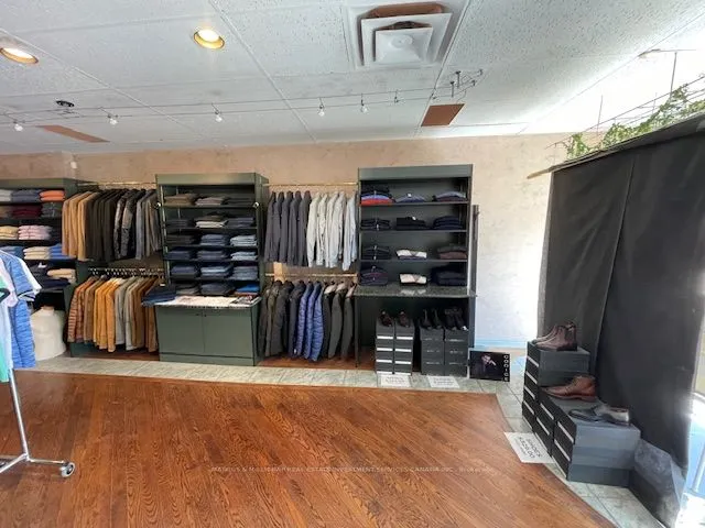 1064 Eglinton Avenue W