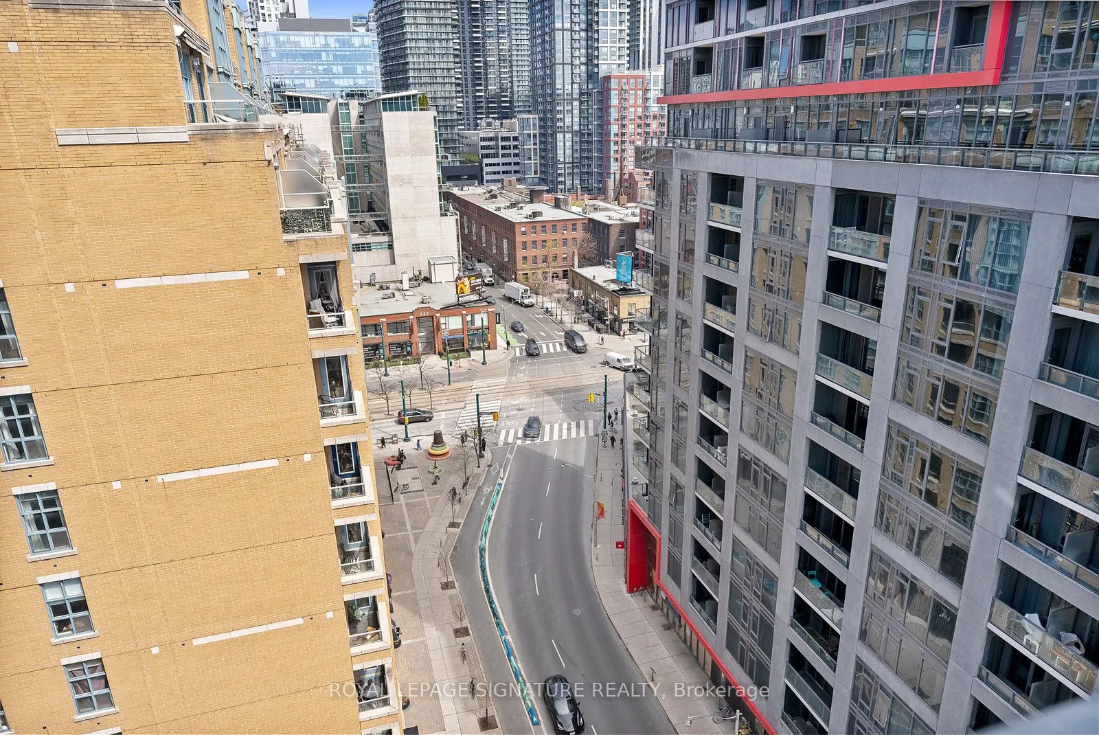 458 Richmond Street W, #1203