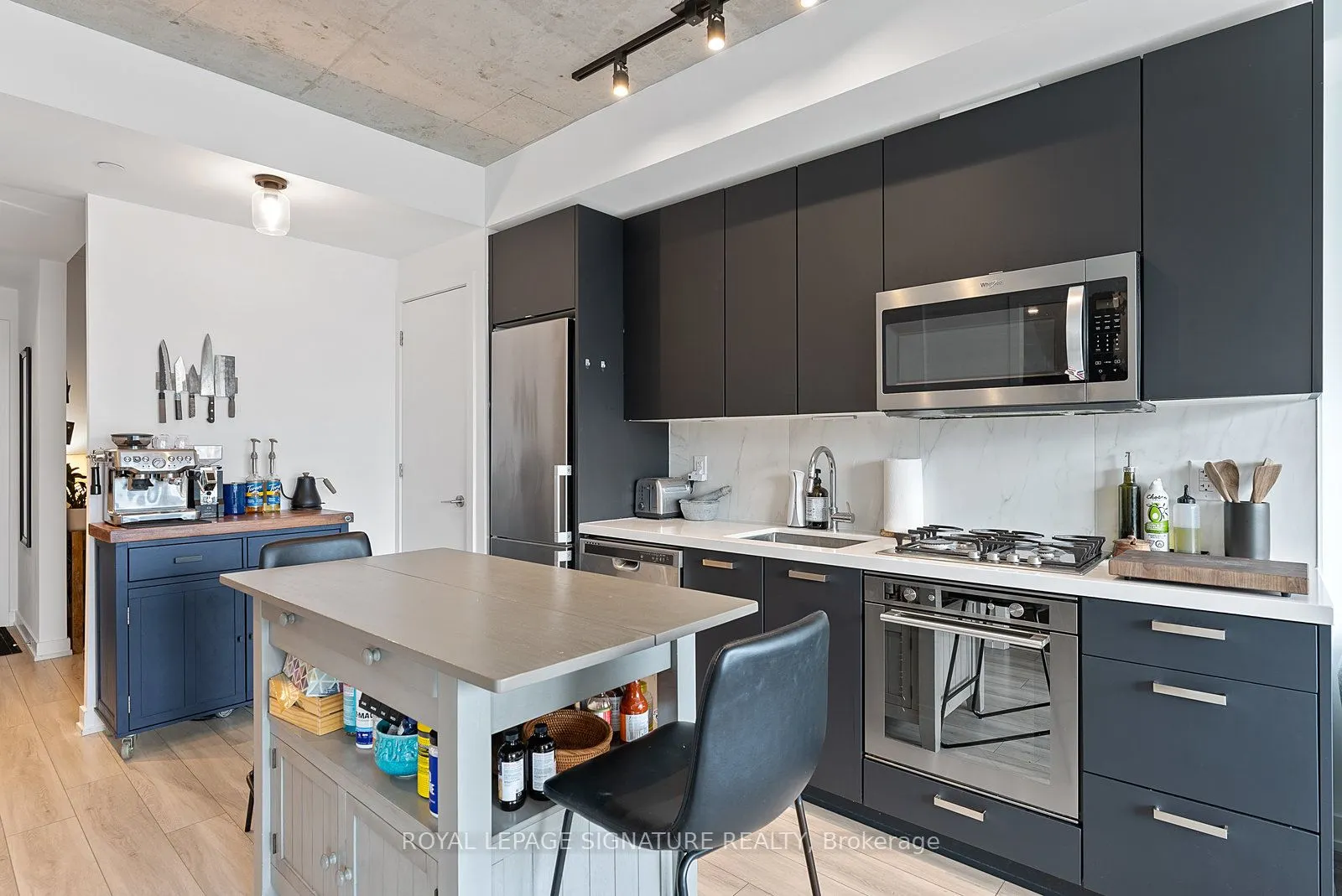 458 Richmond Street W, #1203