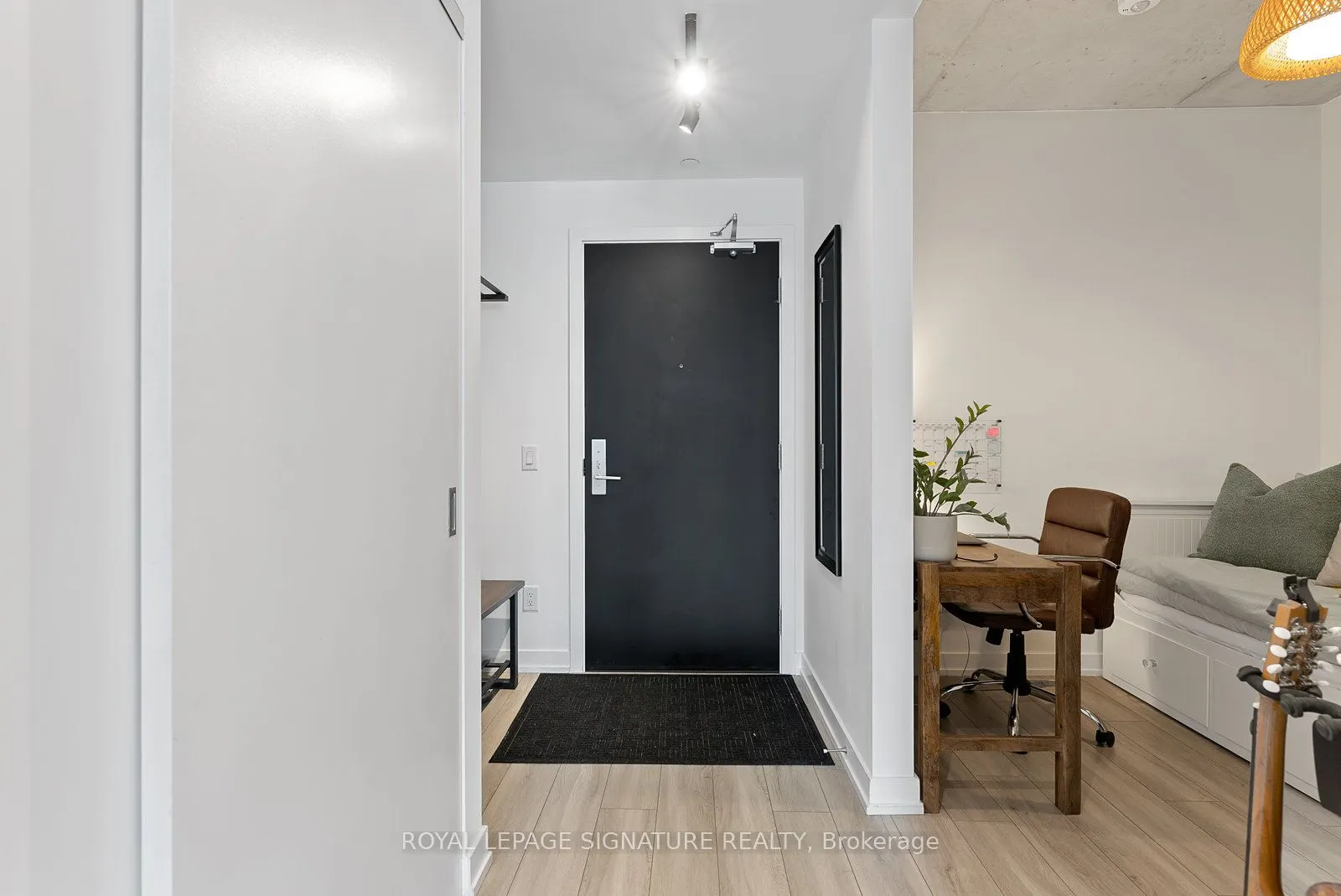458 Richmond Street W, #1203