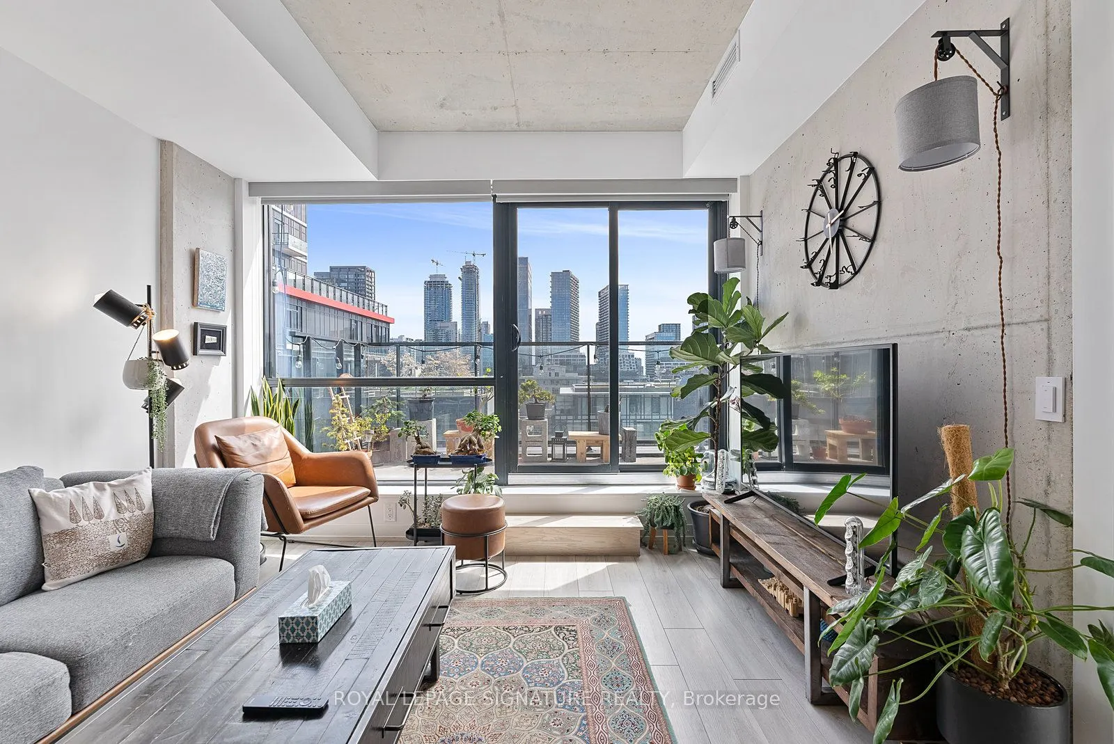 458 Richmond Street W, #1203
