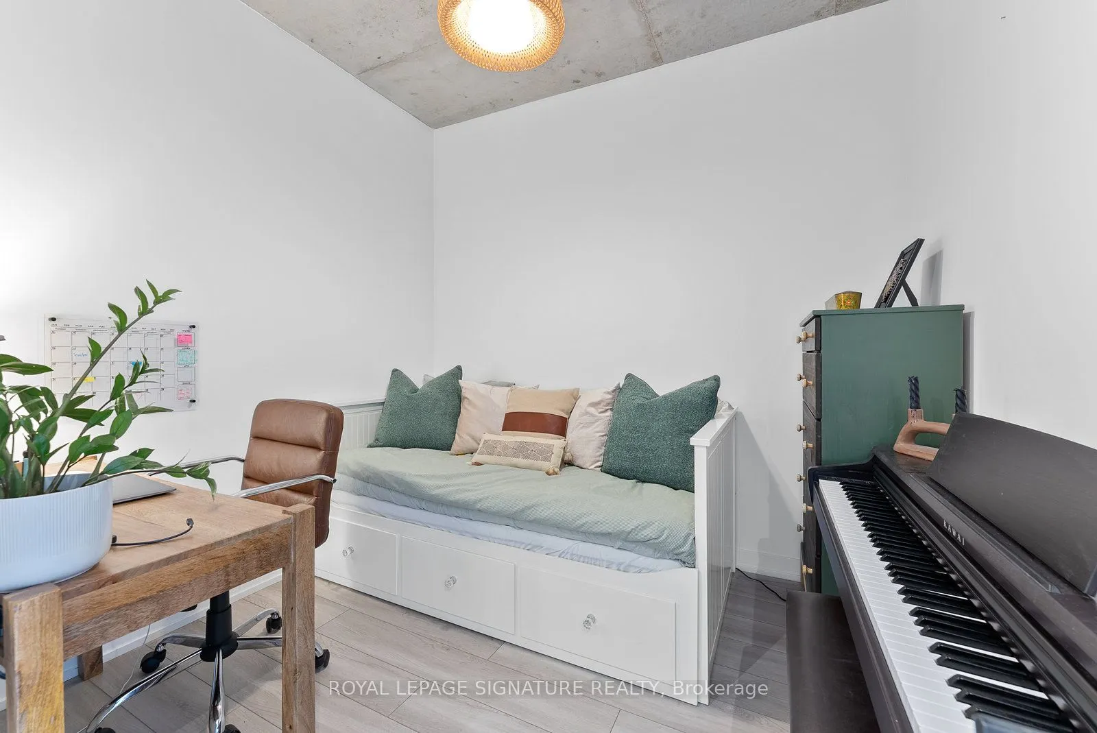 458 Richmond Street W, #1203