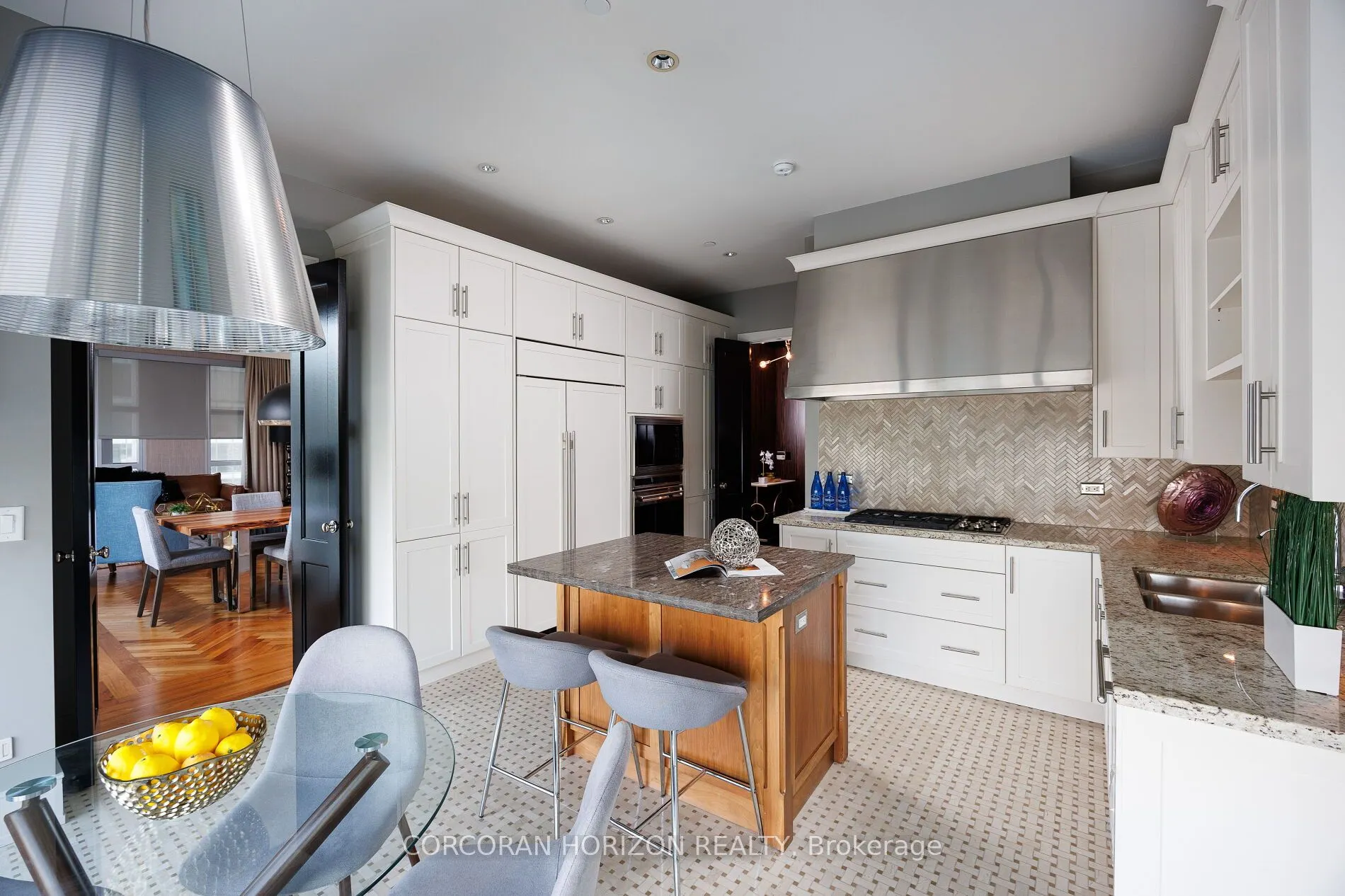 183 Wellington Street W, #2403
