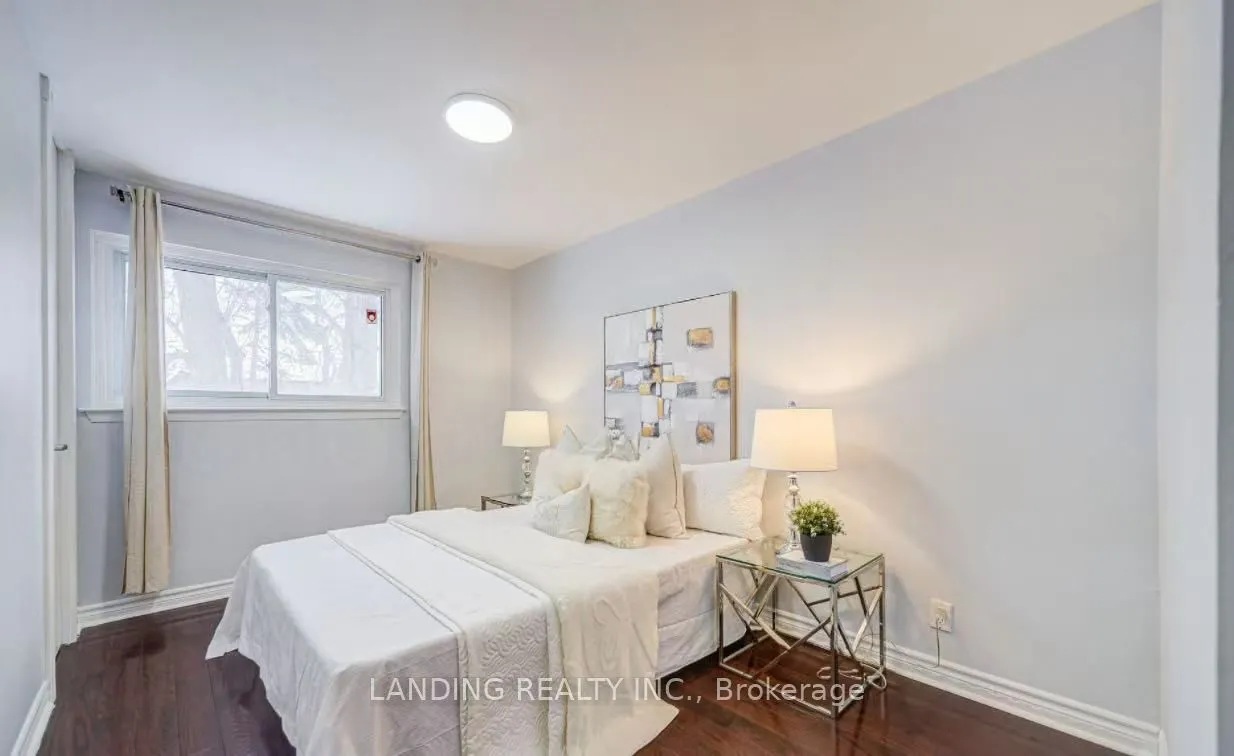 61 Kingslake Road