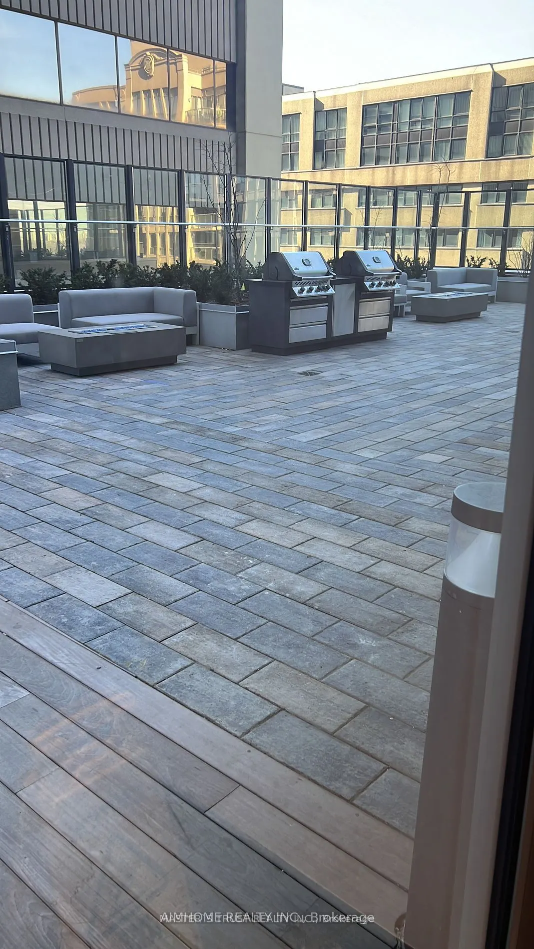 395 Bloor Street E, #1709