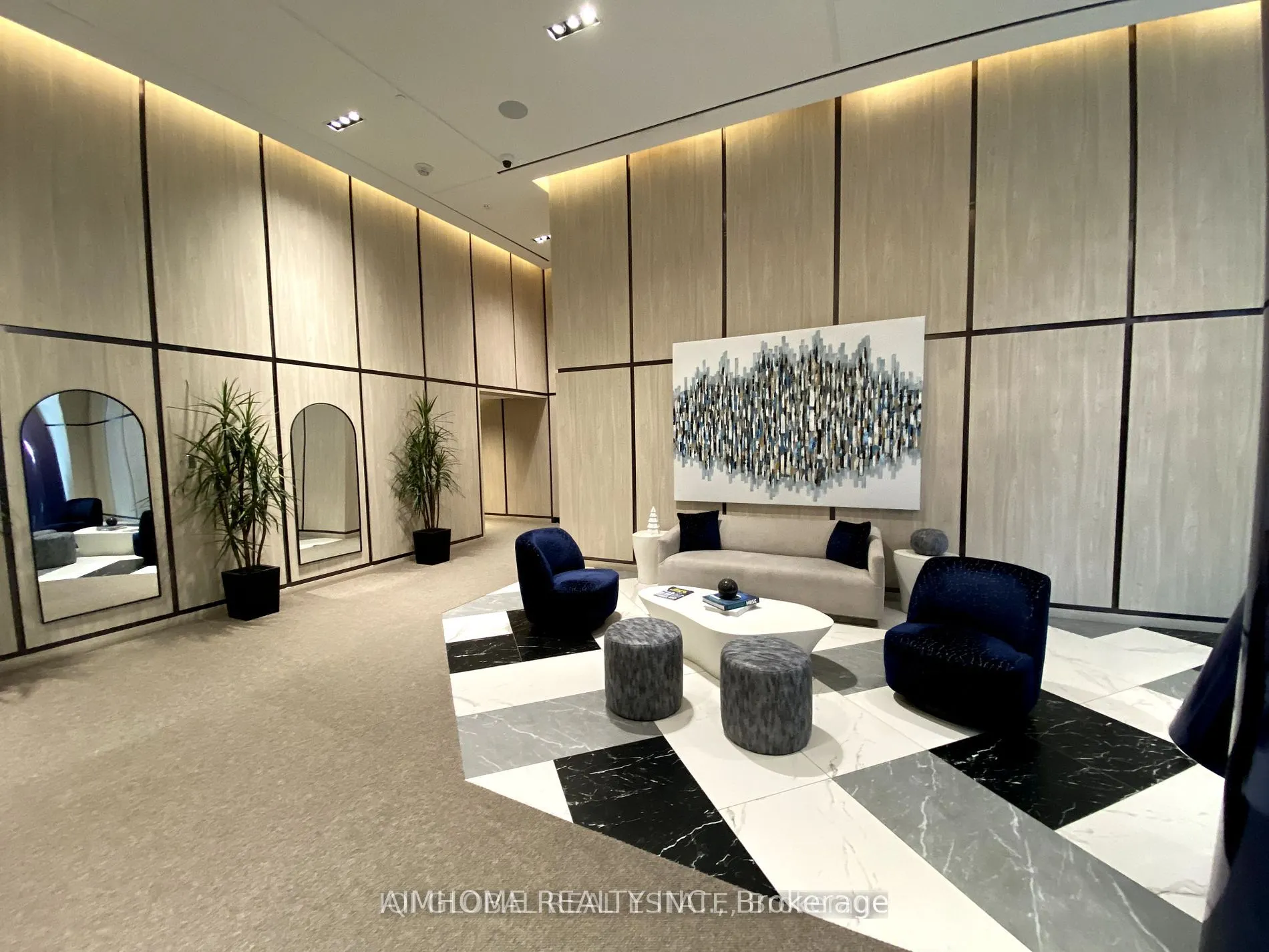 395 Bloor Street E, #1709