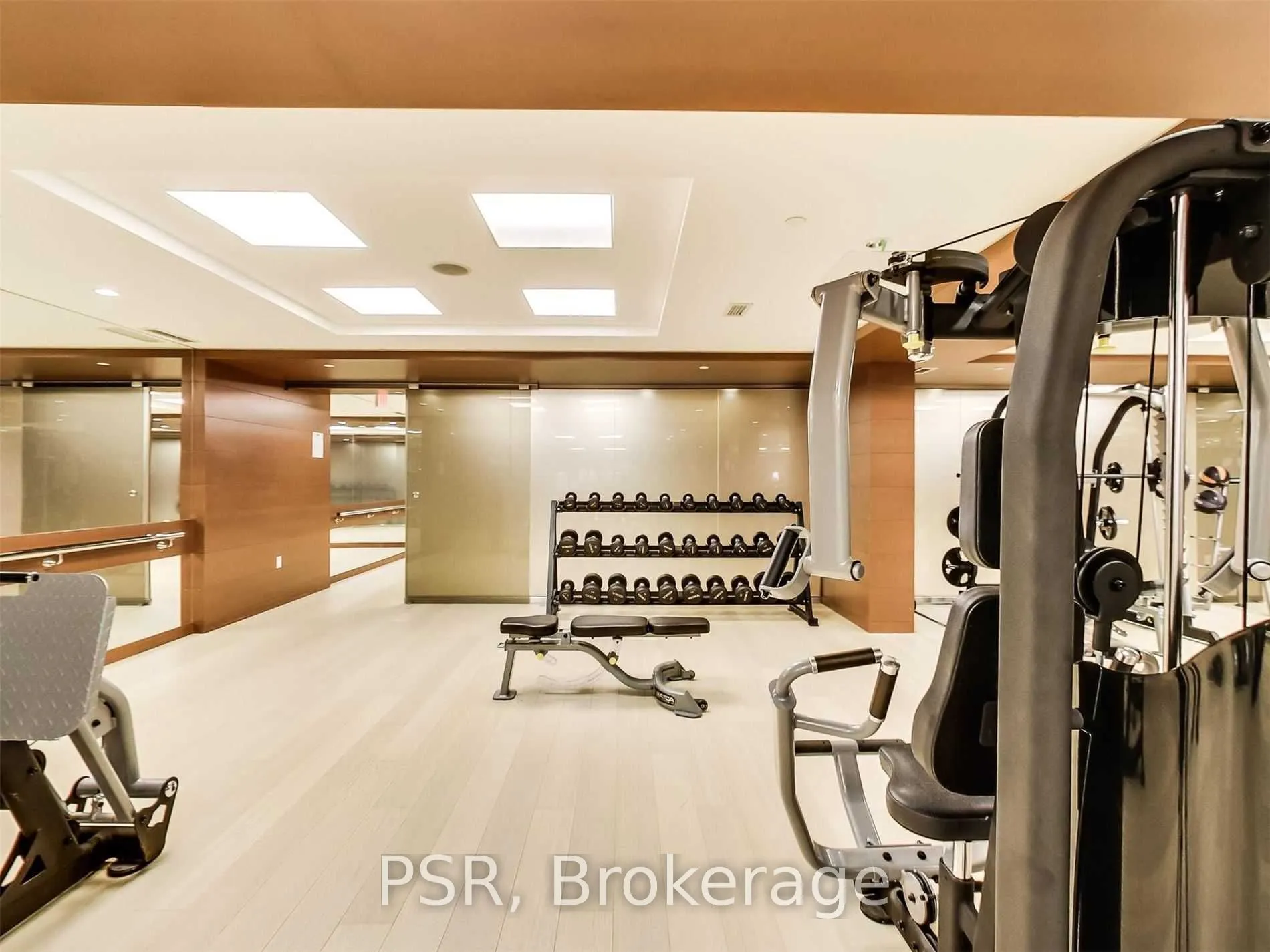 39 Queens Quay E, #1211