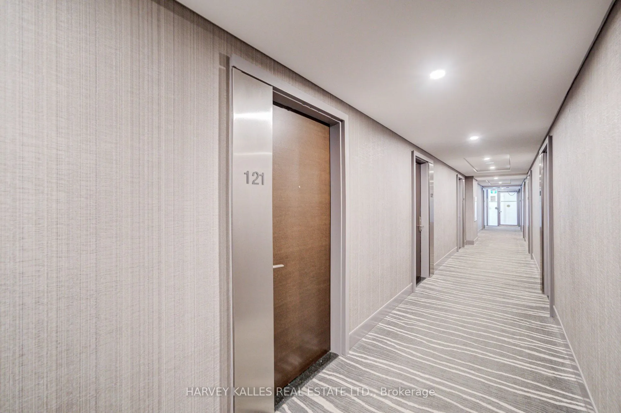 55 Stewart Street, #121