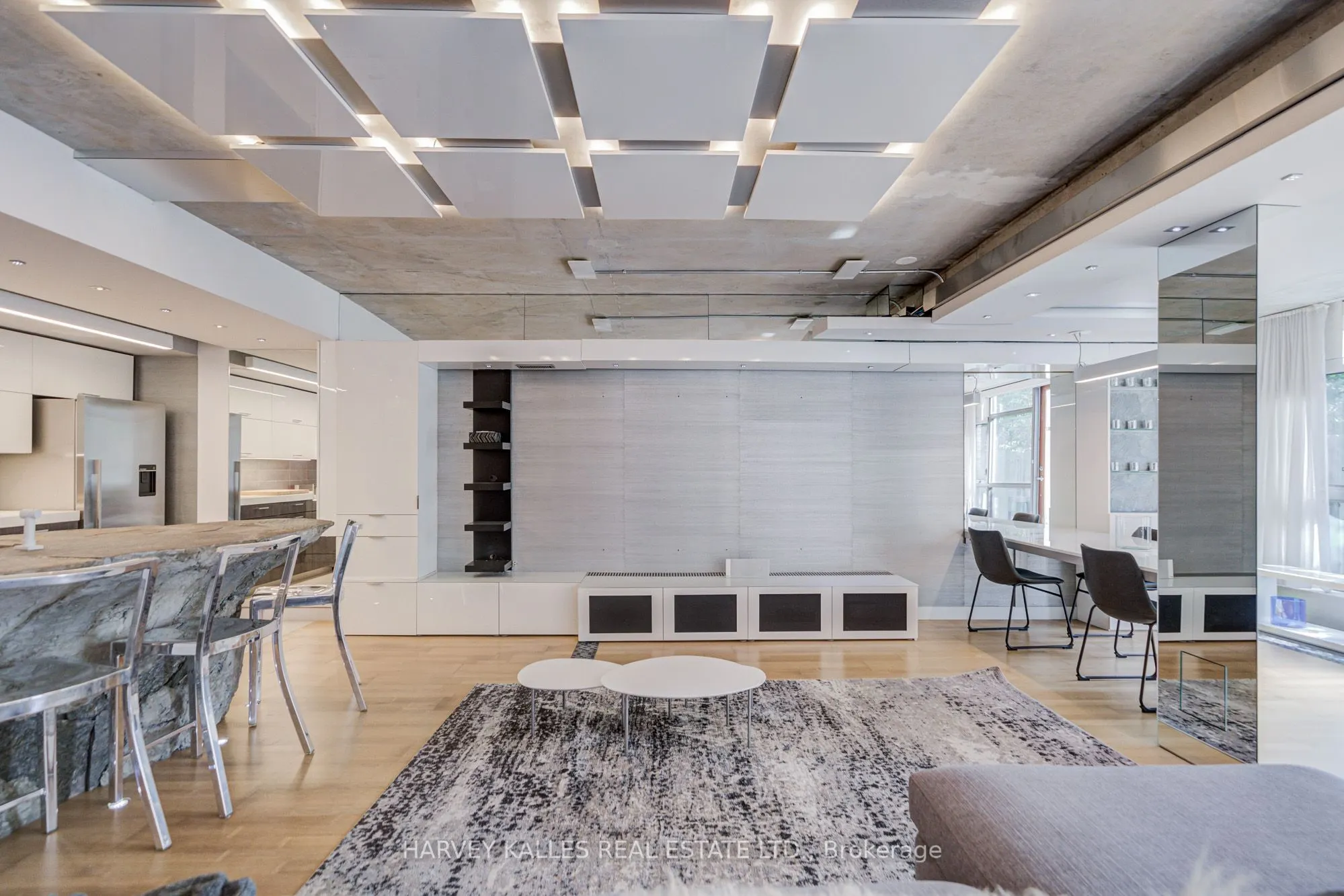 55 Stewart Street, #121