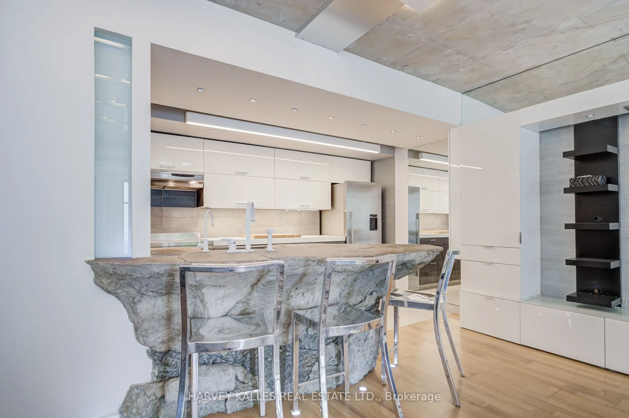 55 Stewart Street, #121