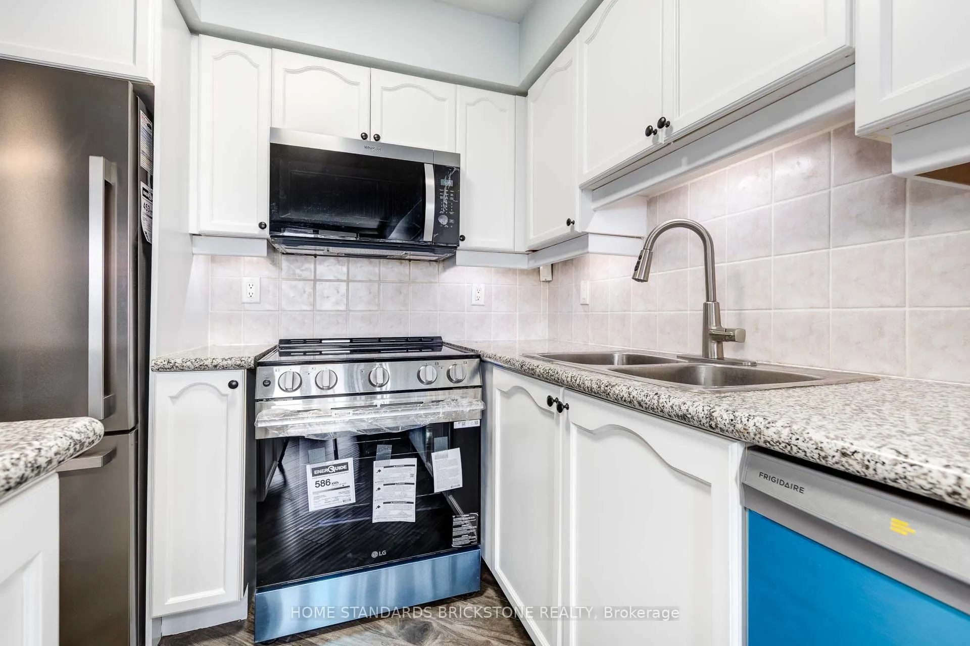 78 Harrison Garden Boulevard, #1701