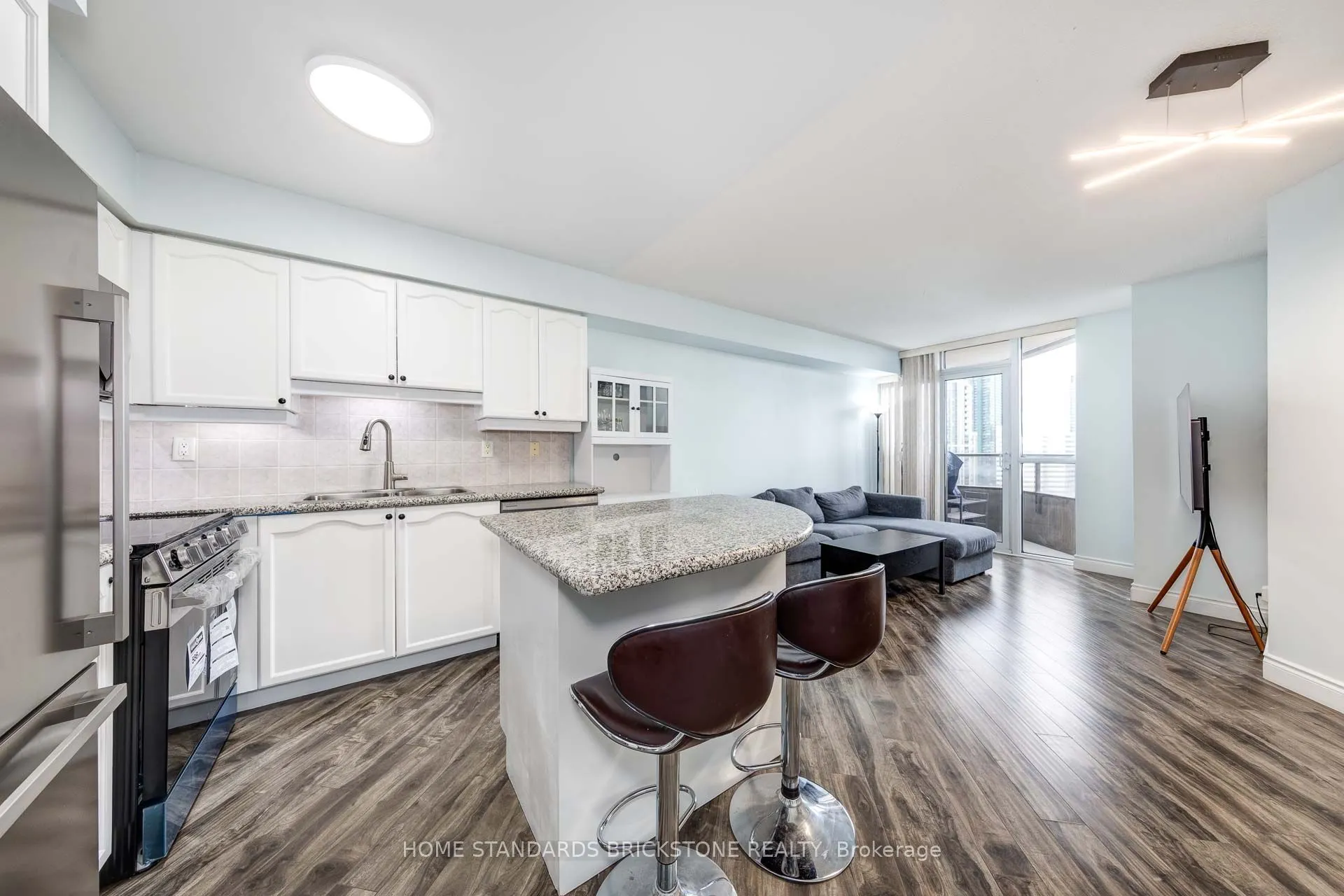 78 Harrison Garden Boulevard, #1701