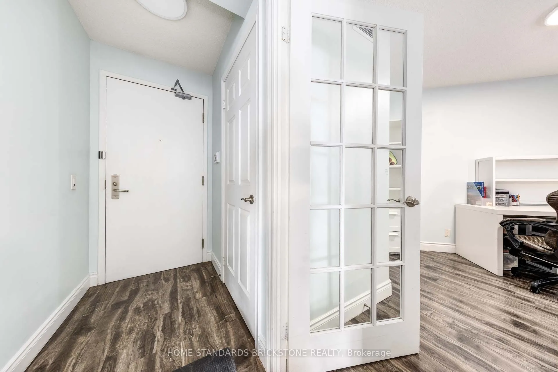 78 Harrison Garden Boulevard, #1701