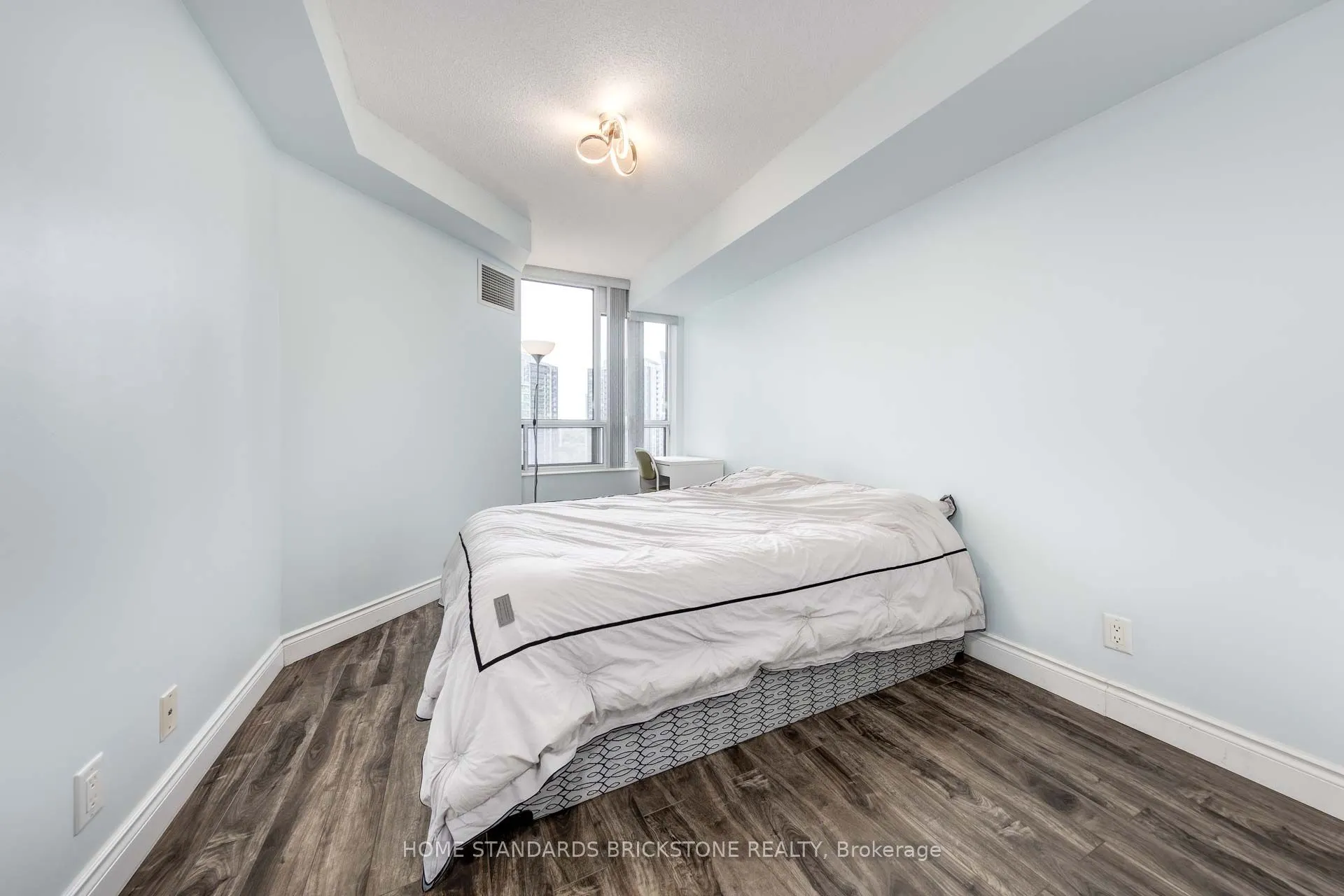 78 Harrison Garden Boulevard, #1701