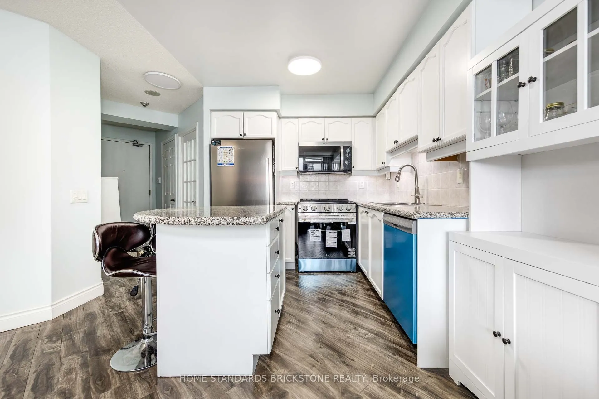78 Harrison Garden Boulevard, #1701