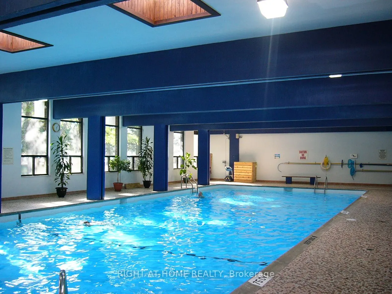 10 Tangreen Court, #302