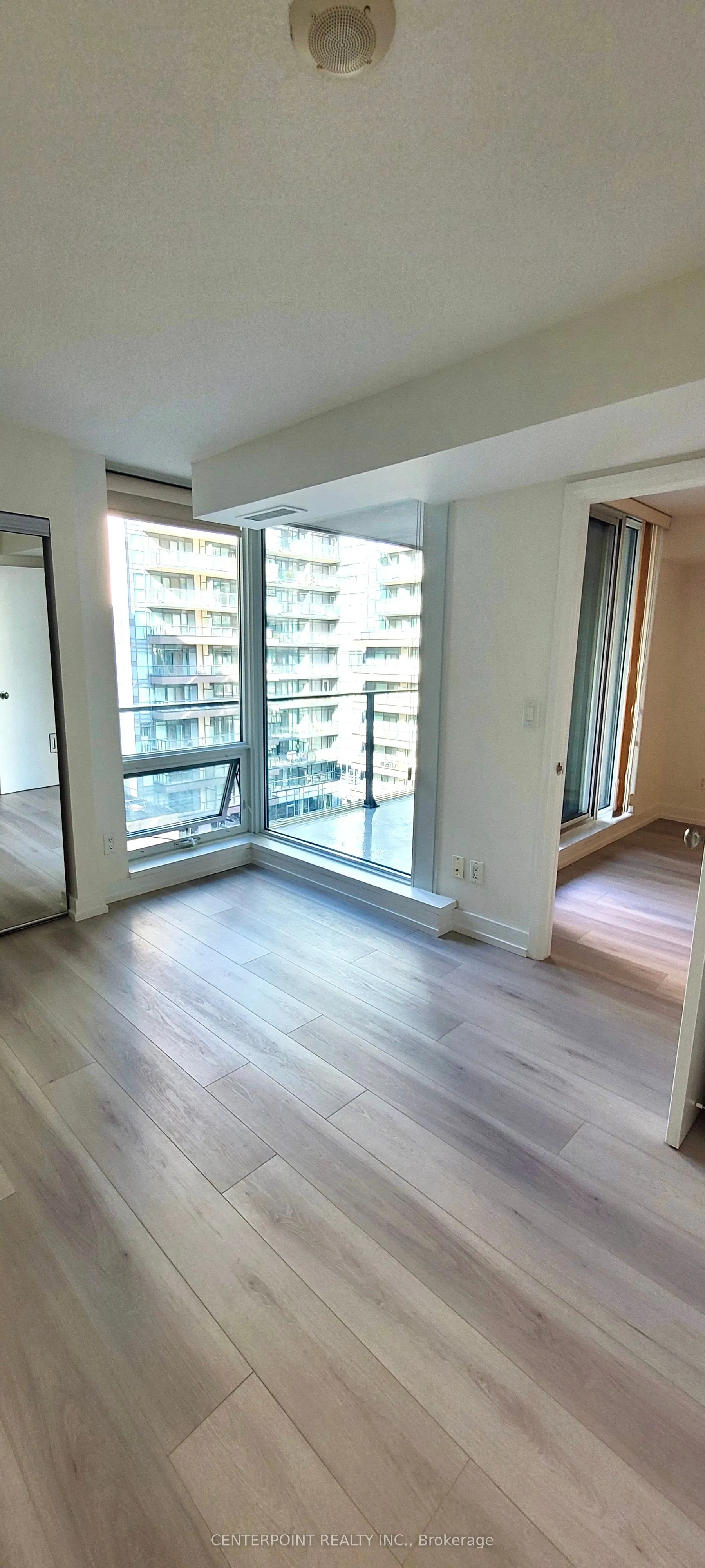 111 Elizabeth Street, #1003