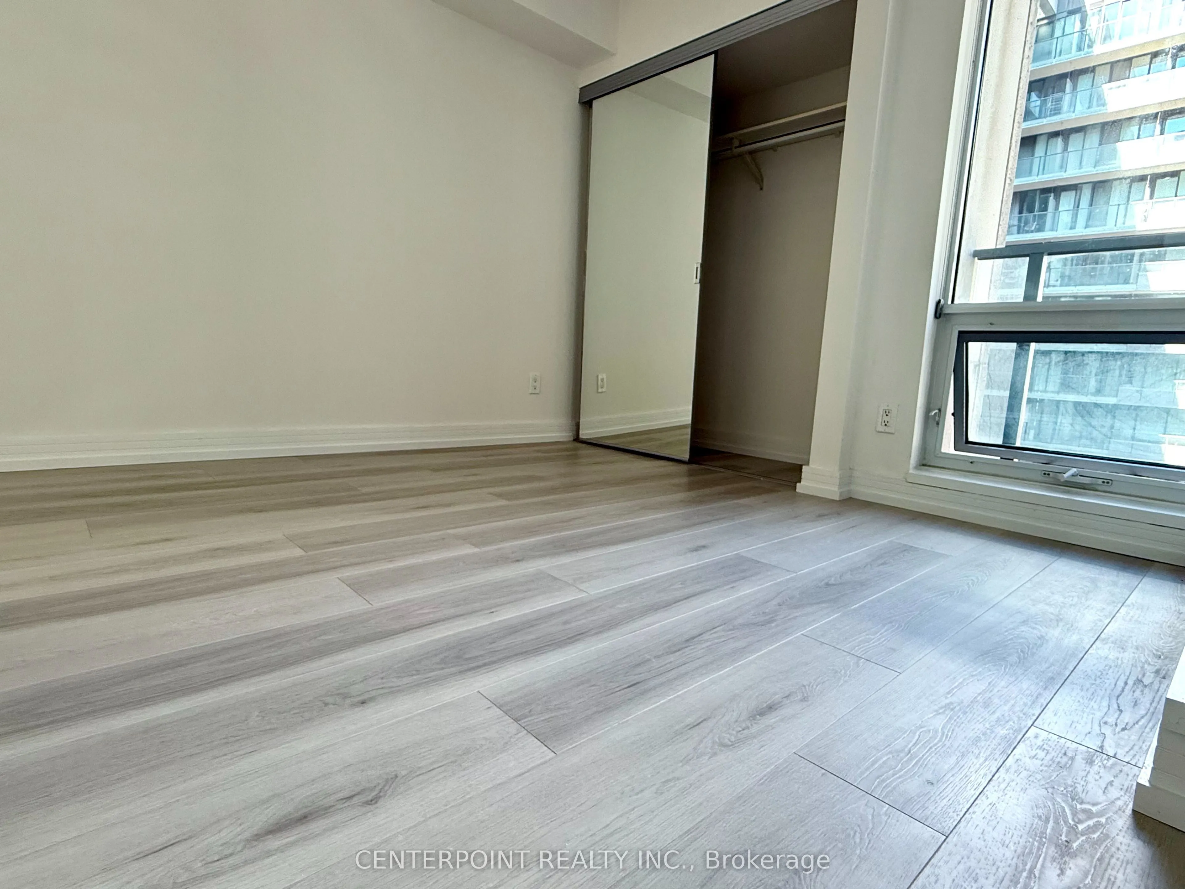 111 Elizabeth Street, #1003