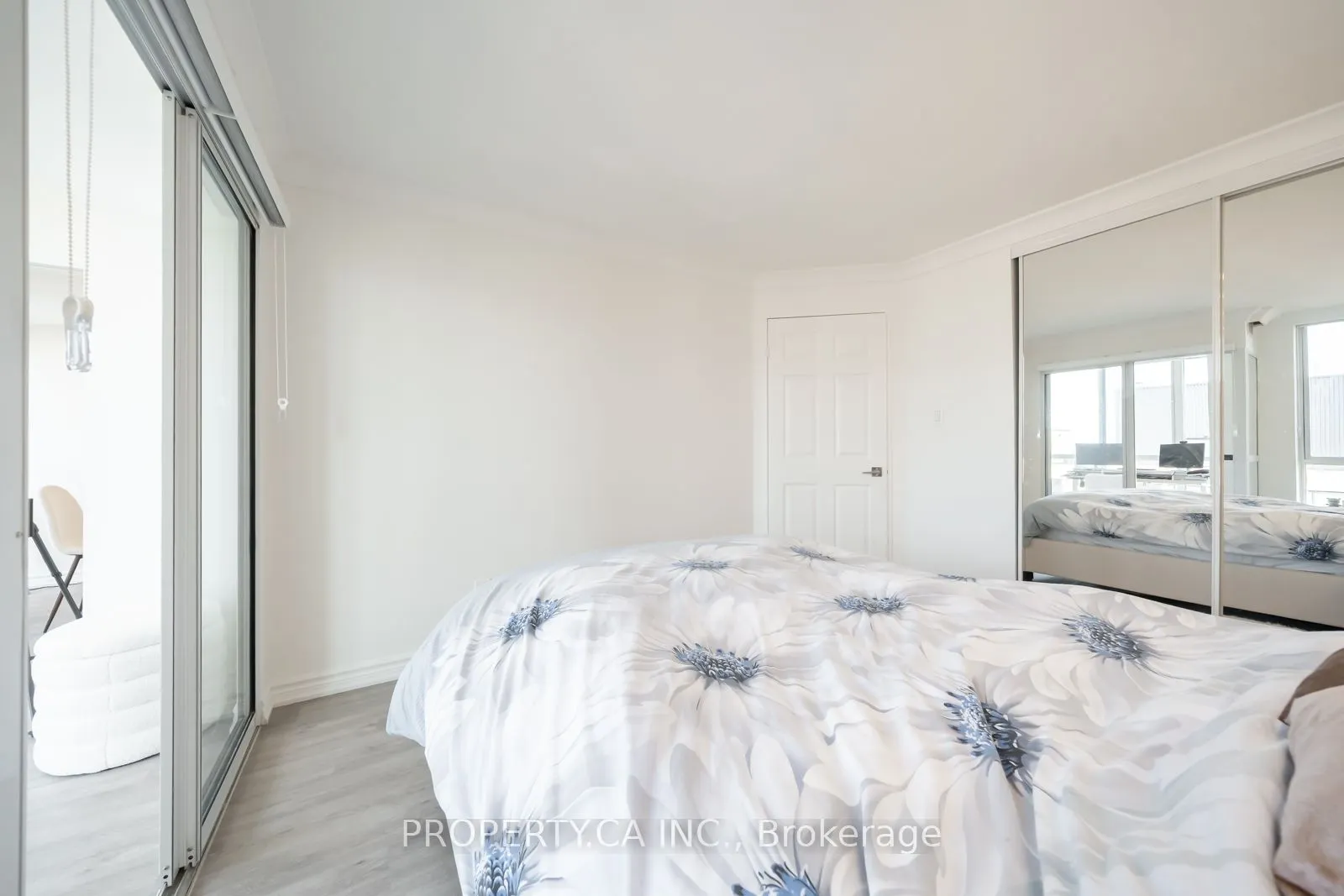 801 King Street W, #1019