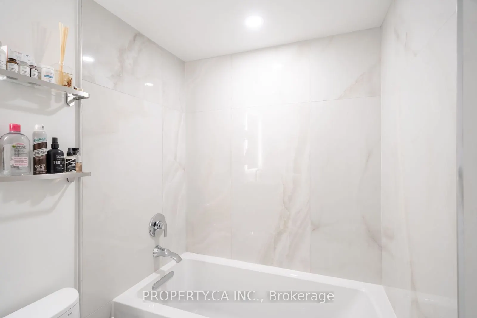 801 King Street W, #1019